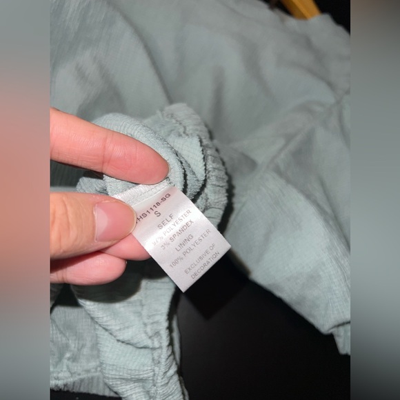 THML Trobriand Puff Sleeve Blouse Size Small EUC - Picture 5 of 7